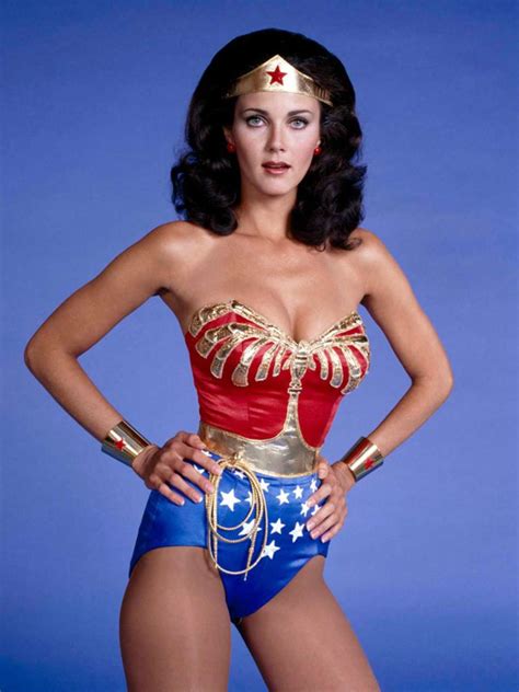 Celia Peters Headline: Lynda Carter Aparece Em Wonder Woman 1984