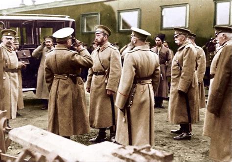 Император Николай II на станции Вилейка 23 декабря 1915 года.
