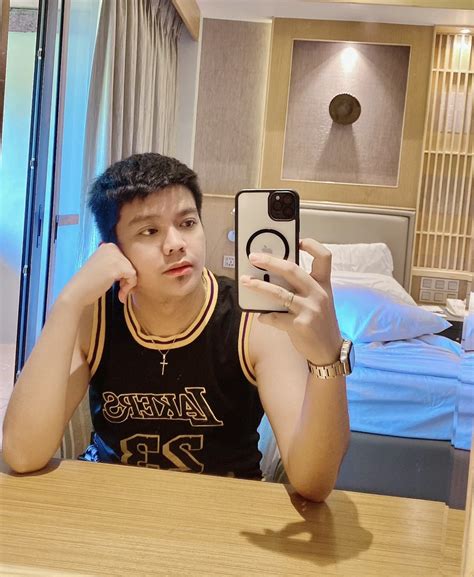 Bryan Young Dad, Filipino Male escort in Manila