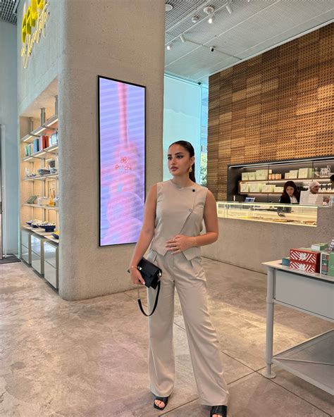 Noure Damaj (@nouredamaj) • Instagram photos and videos