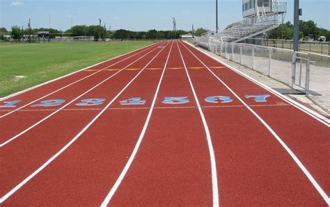 A Different Type of Track Workout to get you Stronger & Faster