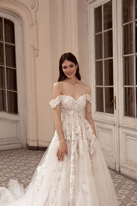 Atlanta's Best Bridal Shop | White Swan Bridal Boutique