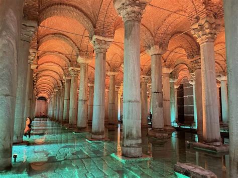 A Guide to Istanbul’s Three Monumental Cisterns - Lions in the Piazza