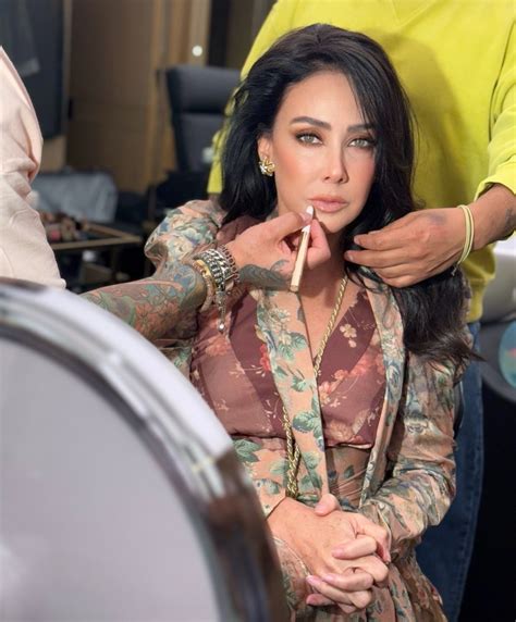 Maria Laura Medina de... - Maria Laura Medina de Salinas