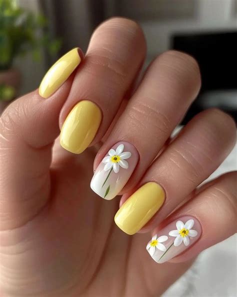 30 Best April Nail Design Ideas You Should Check