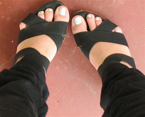 Home Remedies to Get Perfect Feet - Step To Health