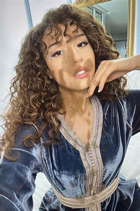 A collection of my Pokimane cum tributes : u/ayyglow