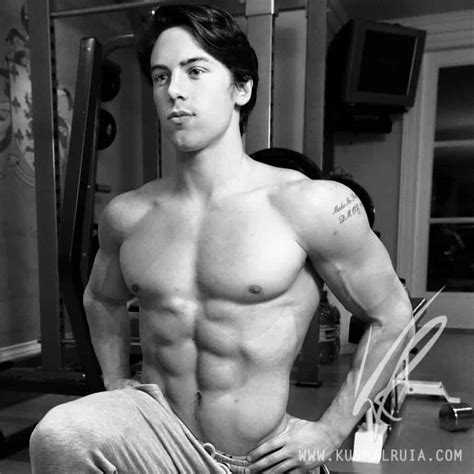 How to Build the Greek God Body