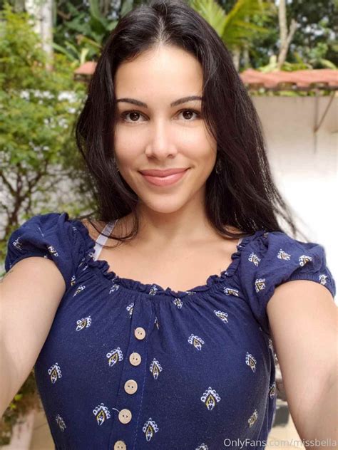 miss bella onlyfans leaked