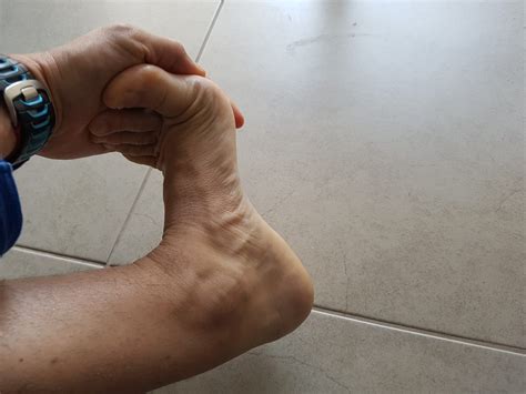 How do you treat leg cramps while swimming? - WEST Swimming Technique