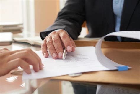Отказ в принятии искового заявления. Суд отказывает в рассмотрении иска РФ