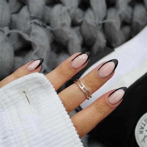 Black Outlined White Nails Pictures, Photos, and Images for Facebook ...