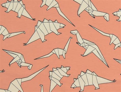 Trikoo origamidinot persikalla