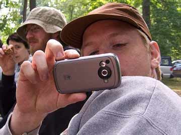 4 Simple Steps To Bridging The Gap: Transferring Photos From Phone To Computer