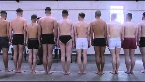 No Alistamento Militar Tem Que Tirar A Roupa