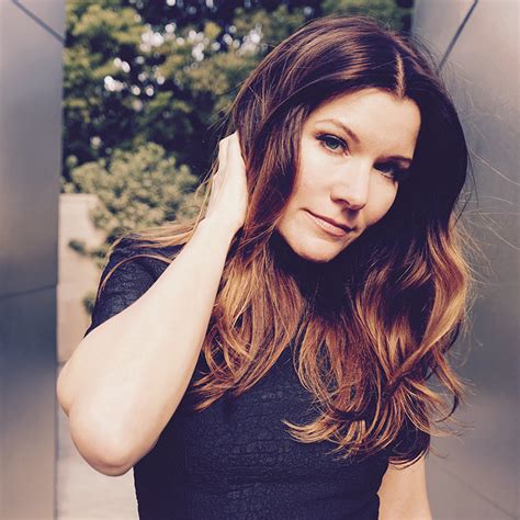 The Kelly Jones Net Worth Conundrum: A 10-Figure Enigma