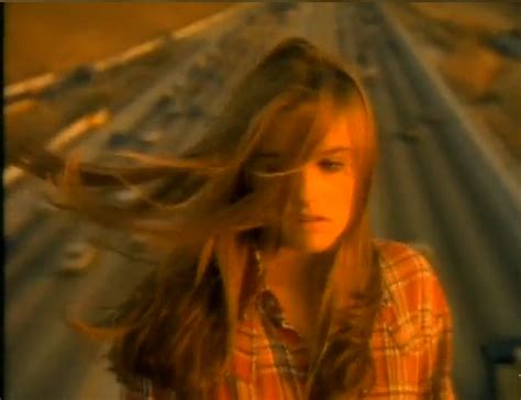 Casapillar: Alicia Silverstone + Aerosmith= Inspiration