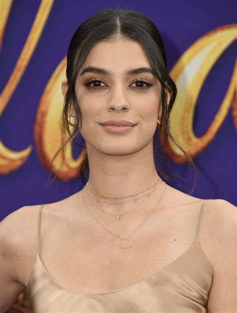 locke  key actress laysla de oliveira biography