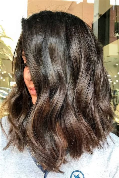 How To Style Shoulder Length Wavy Hair - Infoupdate.org