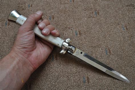 Куплю итальянский стилет (italian stiletto). КУПИЛ