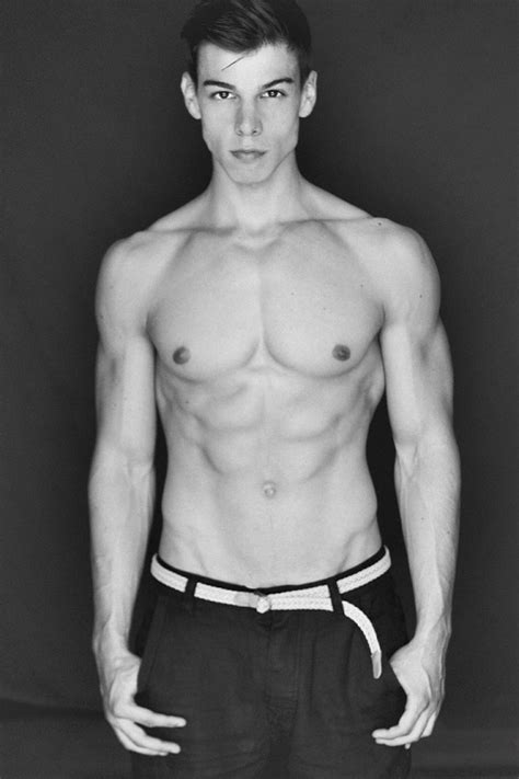 Ernest Dift by Mario Moralex | Oh yes I am