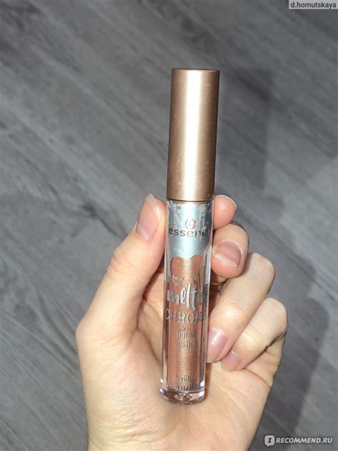 Жидкая помада с эффектом «интенсивный металлик» Essence Melted Chrome ...