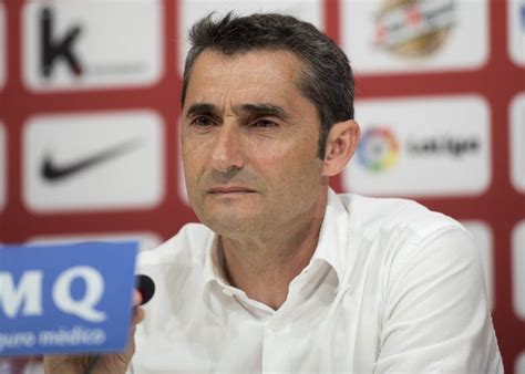 Ernesto Valverde named new Barcelona coach