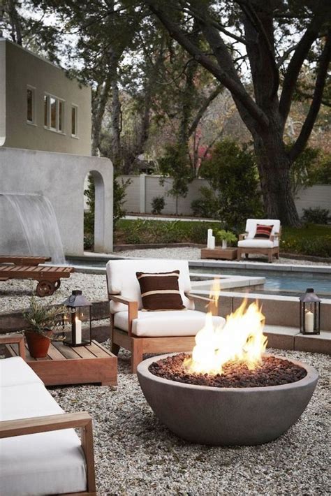 Outdoor Living: Make Your Backyard the Place to Be - L' Essenziale