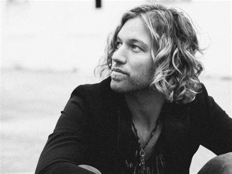Casey James