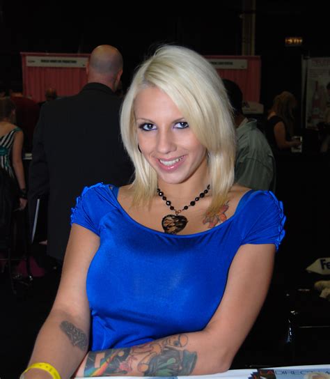 Lylith Lavey - Facts, Bio, Career, Net Worth | AidWiki