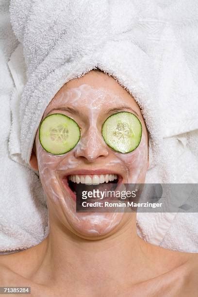 Spa Treatment Cucumber Photos and Premium High Res Pictures - Getty Images