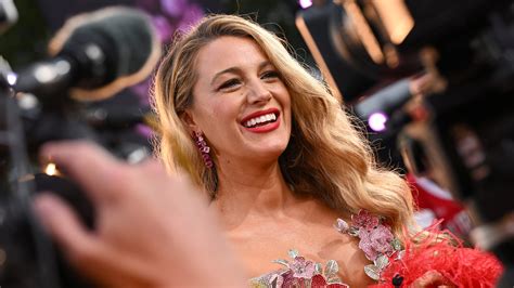 The Shocking Revelation About Blake Lively's Height And Weight That's Breaking The Internet Image 12