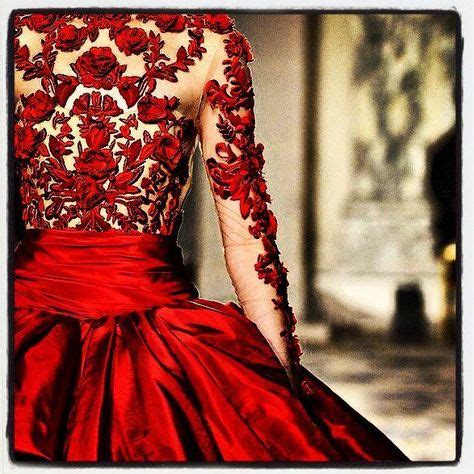 Elegant and Captivating Scarlet Ideas
