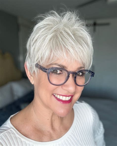 15 Short Pixie Haircuts For Women: Expert Picks – Pixelify