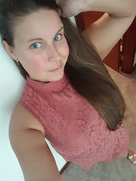 Marin Mom on Twitter: "If mature moms are your thing https://t.co ...