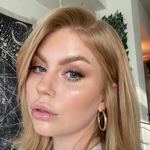 Jessica Mann - Age, Family, Bio | Famous Birthdays