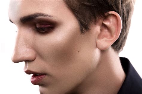 The rise of genderless beauty