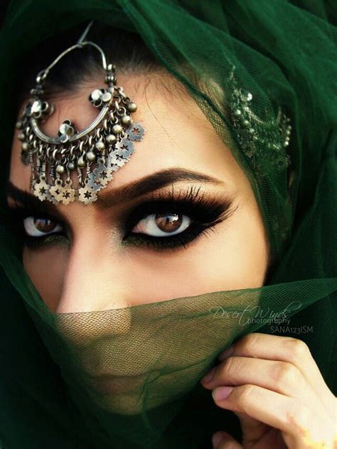 Arabic Eyes Arabian women, Stunning eyes, Beautiful eyes - EroFound