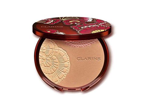Review: Clarins Bronzing Compact | Vancouver Sun