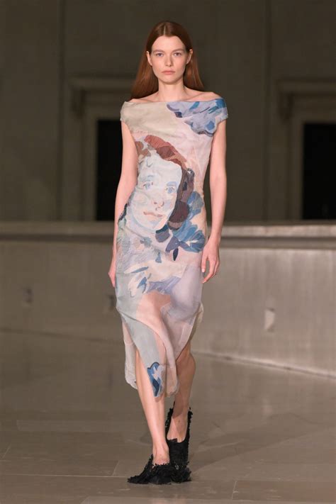 erdem fall  ready  wear runway fashion show collection review