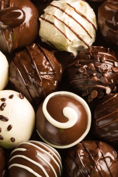 20 Easy Chocolate Candy Recipes - Insanely Good