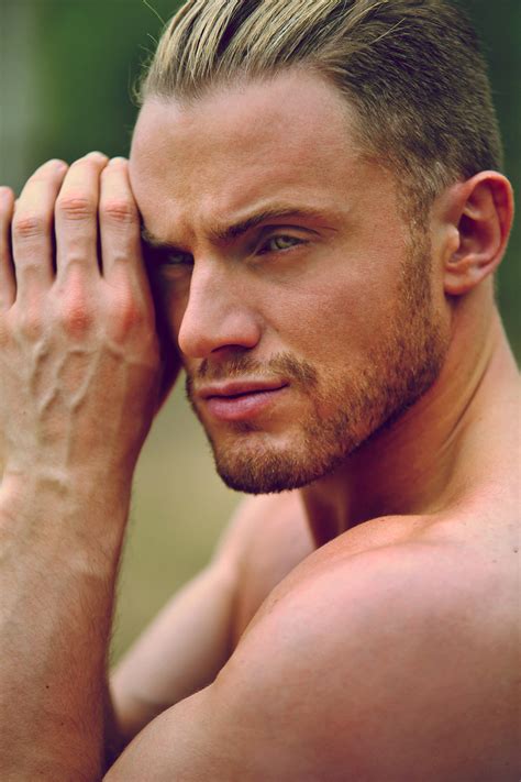 Portraits #1 :: Behance