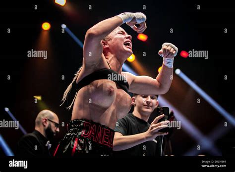 daniella hemsley  res stock photography  images alamy