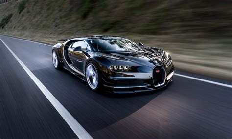 35 automóveis que marcaram a década que agora termina
