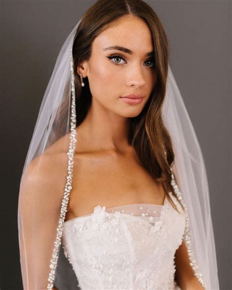 65 Wedding Makeup Looks and Ideas For all Bridal Styles