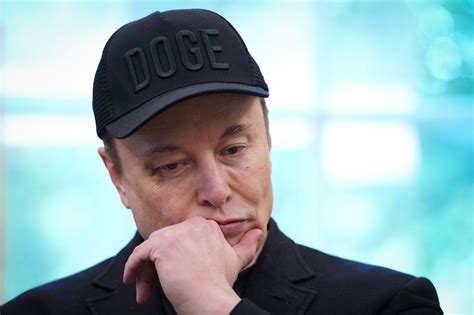 Trump and Musk's Relationship Spectacularly Unravels - Newsweek