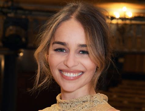 Emilia Clarke "Can't Get Enough" of This Under-$30 Mascara - NewBeauty