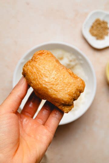Inari Sushi いなり寿司 - Ellie Likes Cooking