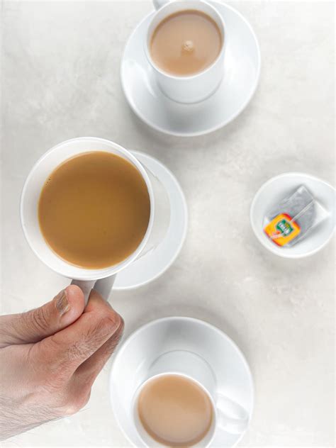 15-Minute Pakistani Chai - Two Cloves In A Pot