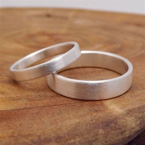 simple silver rings 1